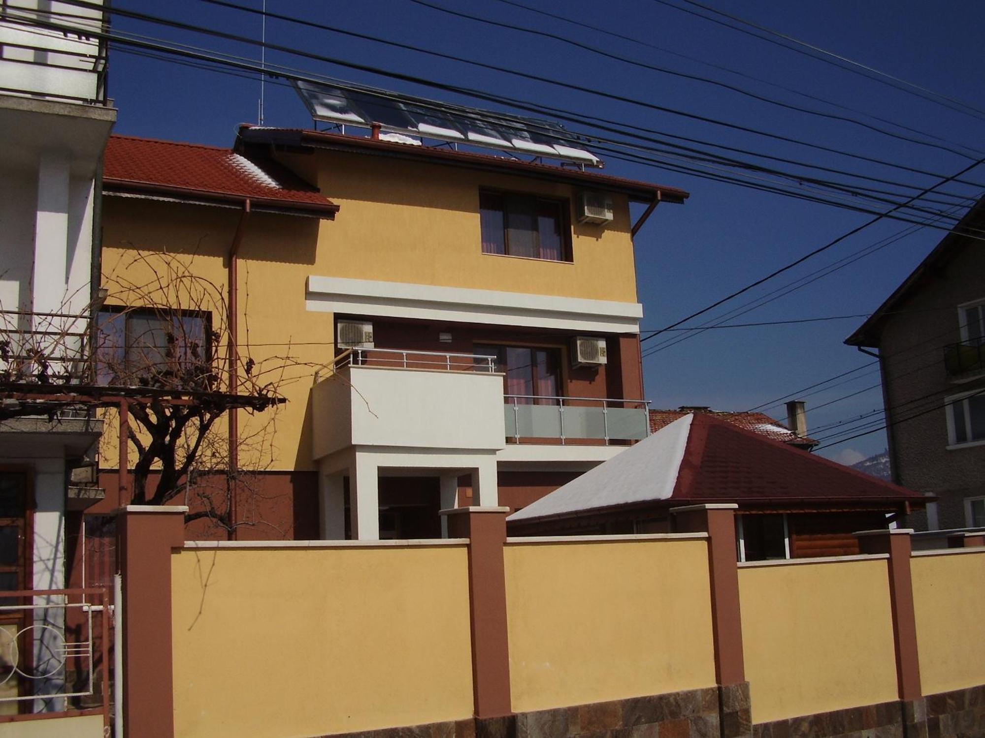 Guest House Goranovi Velingrad Bagian luar foto