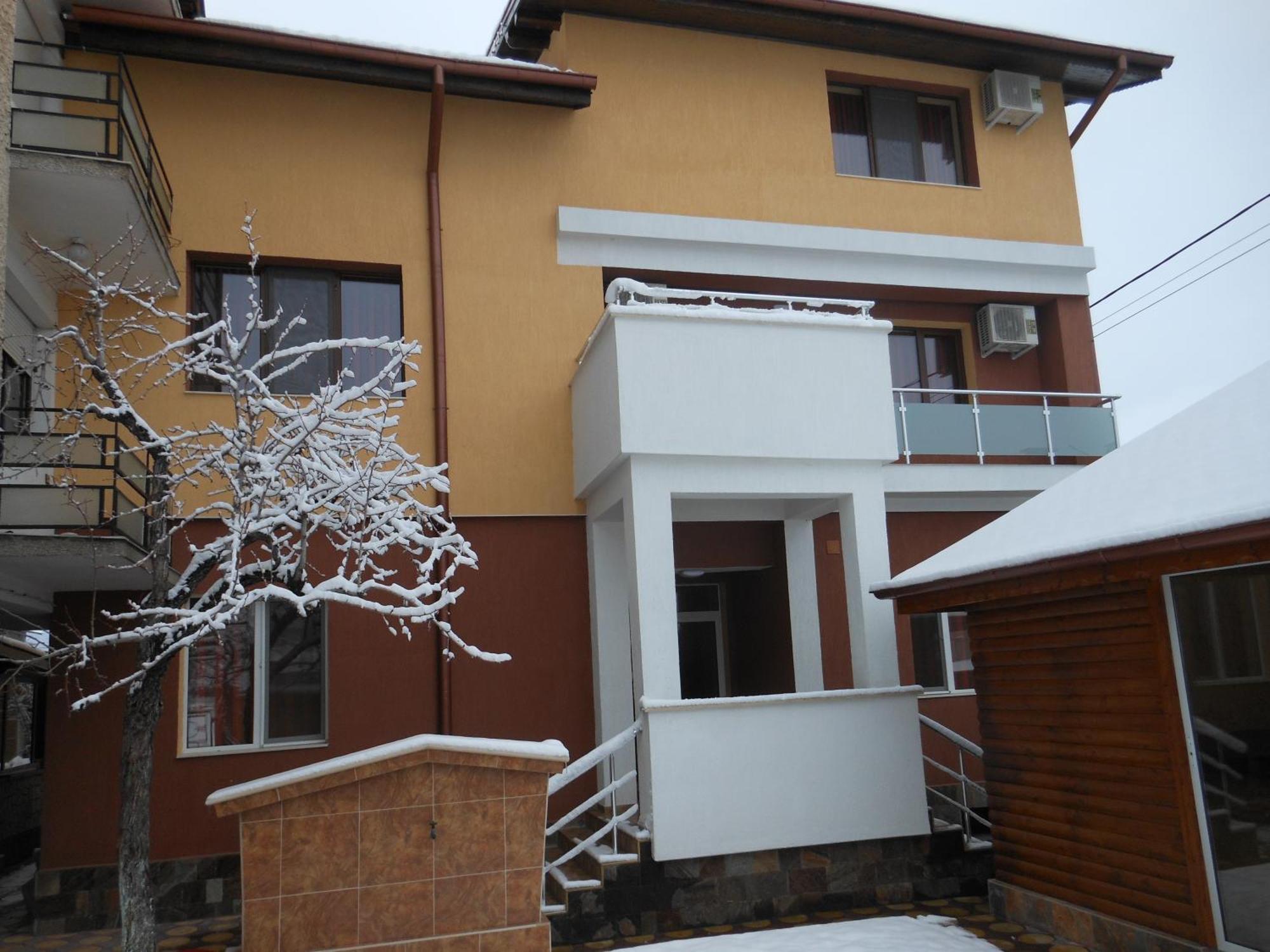 Guest House Goranovi Velingrad Bagian luar foto