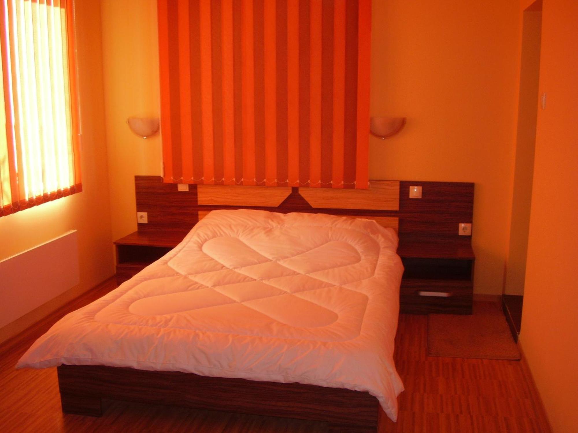 Guest House Goranovi Velingrad Bagian luar foto